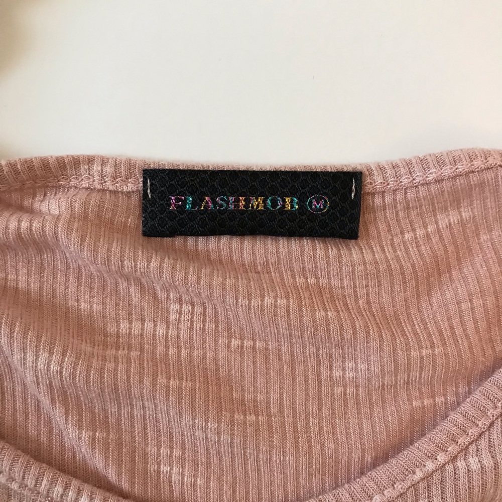 Flashmob Ribbed Dusty Pink Flirty Top M - Picture 7 of 8